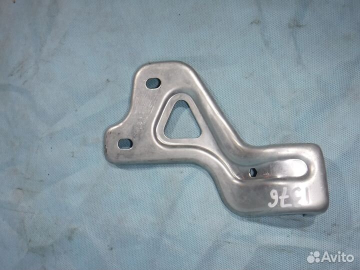 Кронштейн фары левый Cadillac SRX / Кадиллак срх