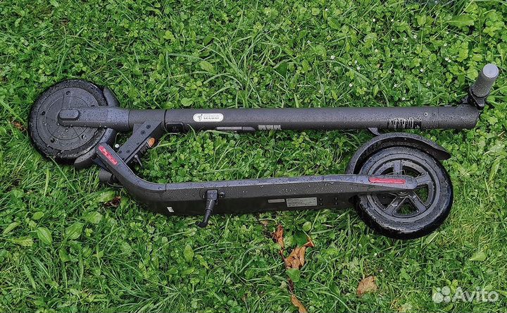 Электросамокат Ninebot KickScooter E22