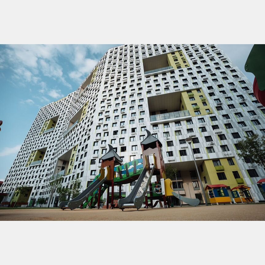 3-к. квартира, 87,5 м², 27/27 эт.