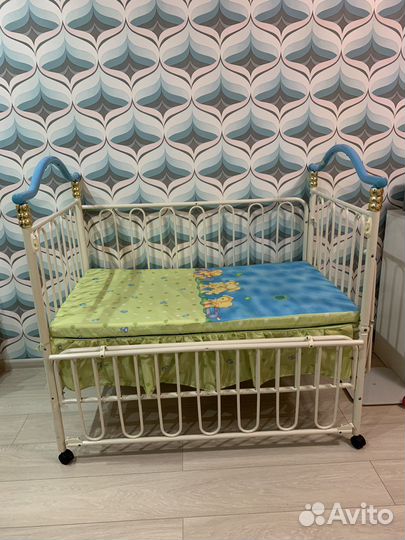 Детская кровать с люлкой