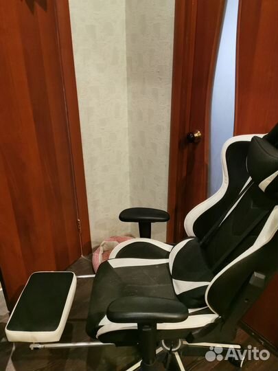 Компьютерное кресло бу