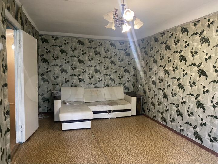 2-к. квартира, 53 м², 3/9 эт.