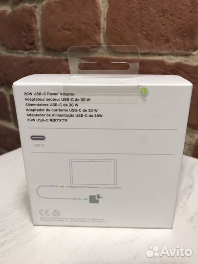 Apple USB-C 30W Power Adapter новый оригинал