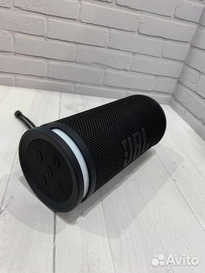 Блютуз колонка