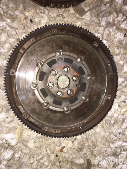 Маховик с сцеплением