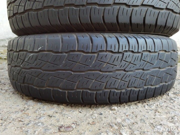 Bridgestone Dueler H/T 687 215/70 R16 99H