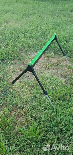 Подставка под удилища 85см