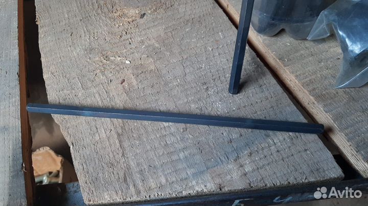 Валик привода масляного насоса змз-514