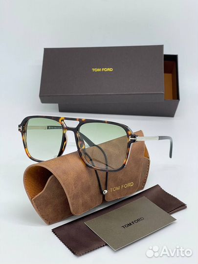 Солнцезащитные очки Хамелеон