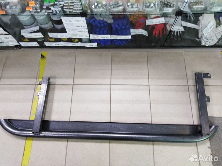 Кенгурятник с порогами 2шт комплект Chevrolet Niva