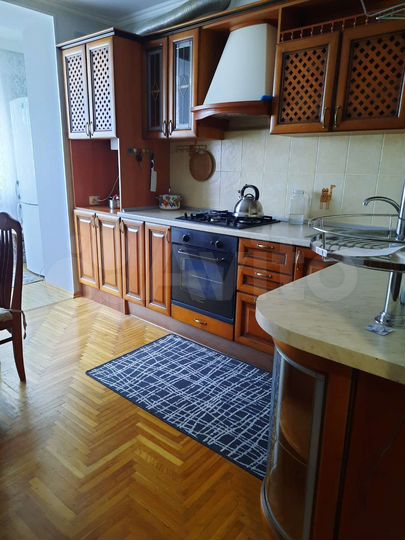 2-к. квартира, 55 м², 5/5 эт.