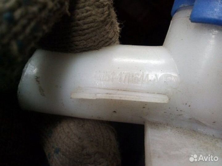 Горловина бачка омывателя Ford Focus 2