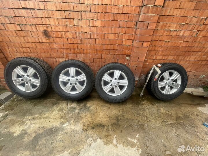 Колеса на toyota land cruiser 200 r18