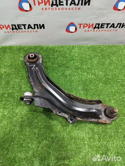 Рычаг подвески передний левый Renault Megane