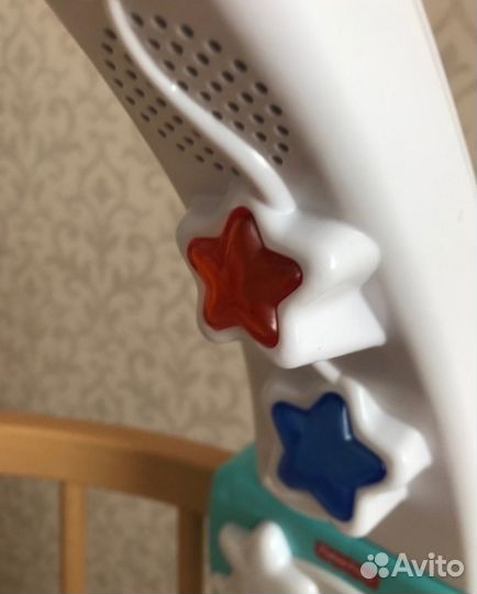 Коврик звуковой. Музыкальный мобиль Fisher Price