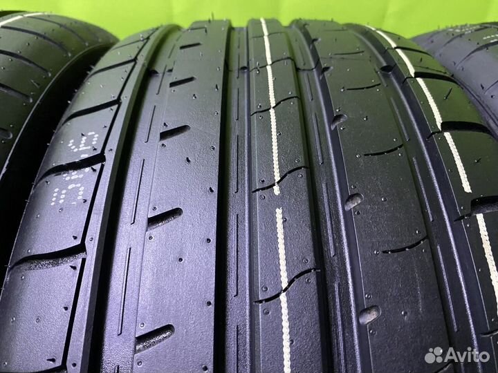 Windforce Catchfors UHP 235/40 R18 95W