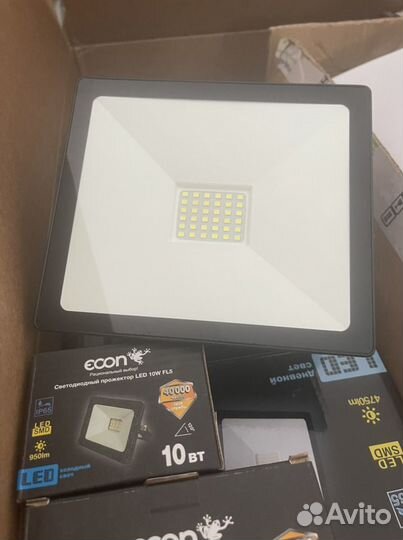 Светильник на 18вт600мм