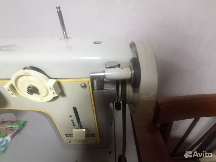 Швейная машина