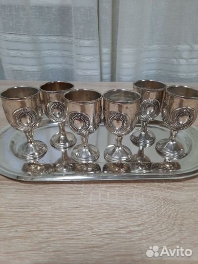 Рюмки коньячные