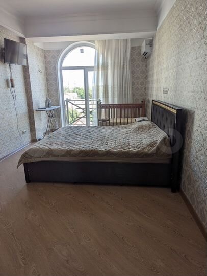 1-к. квартира, 40 м², 5/5 эт.