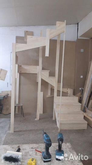 Деревянные лестницы на заказ