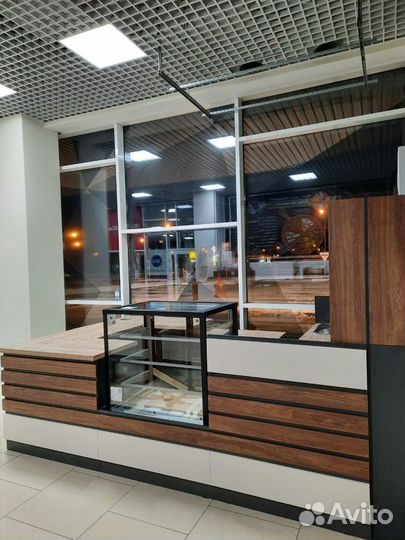 Барная стойка для кафе на заказ