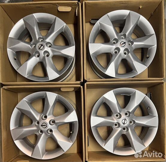 Диски nissan renault r17