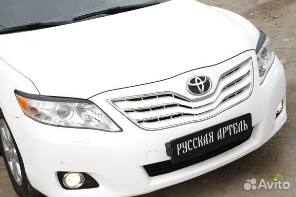 Реснички на фары Toyota Camry 2009-2011