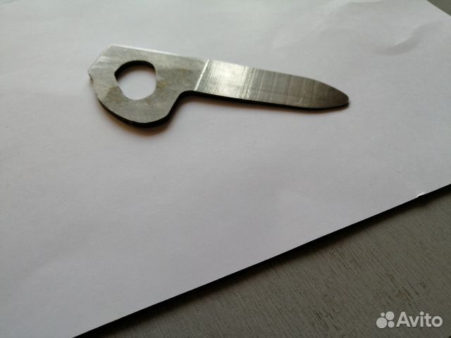 Крюк скальный вертикальный титан