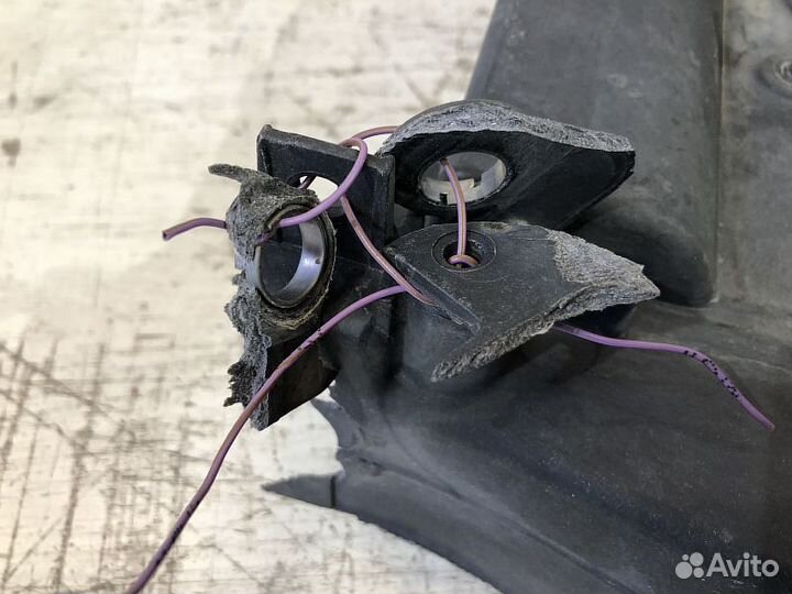 Рамка радиатора Peugeot 408 1.6 EP6 120лс