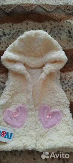 Жилетка новая для девочки