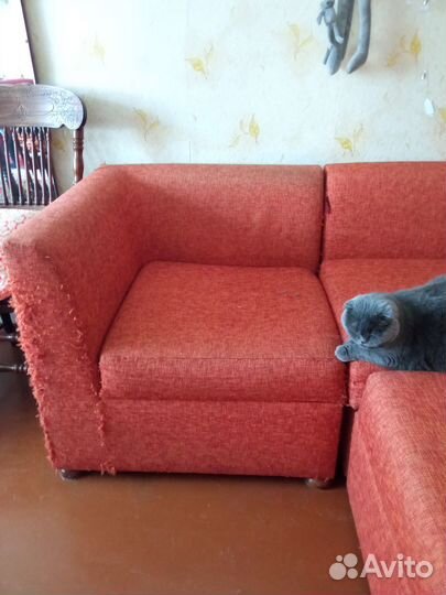 Угловой диван бу