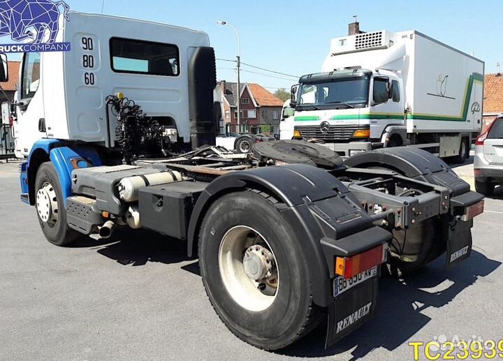 Pазбираем грузовик Renault Premium I 1996-2007