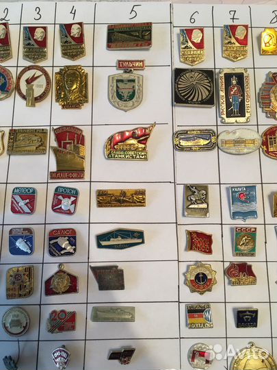 Советские значки жетоны