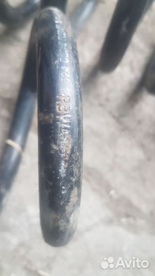 Передние пружины w140