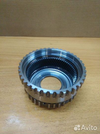 Коронная шестерня задней планеты в сборе U660