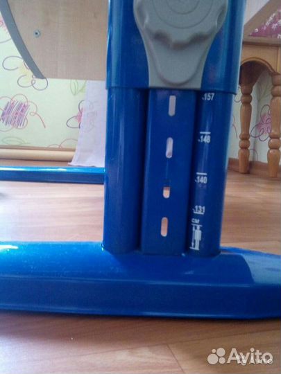 Растущая парта Дэми