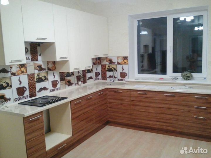 Кухонная мебель в потолок