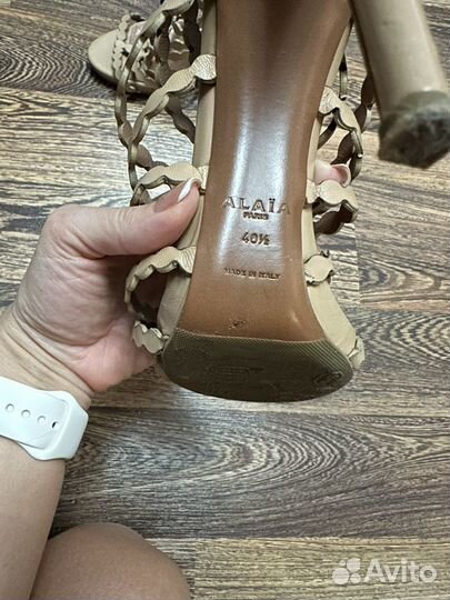 Босоножки женские Alaïa