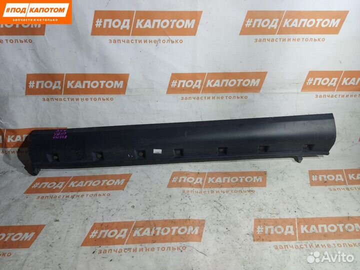 Накладка на порог левая Suzuki SX4 2009 7724180J