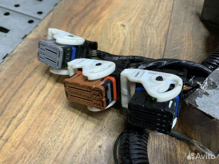 Ford Mondeo IV Проводка (коса) 2.3л моторная