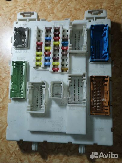 Блок предохранителей салонный форд фокус 3