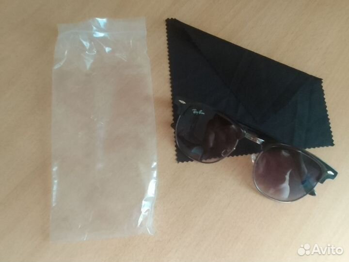 Солнцезащитные очки ray ban