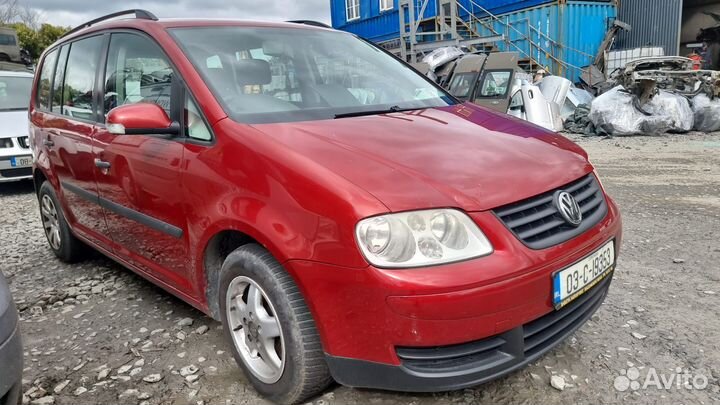 Защита двигателя верхняя volkswagen touran (1T1, 1