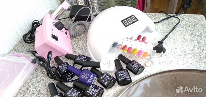 Аппарат для маникюра,лампа 10 гель лаков
