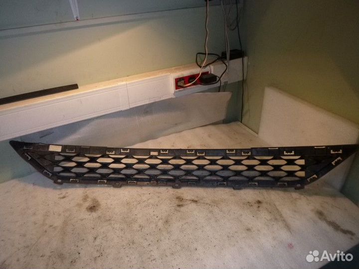 Решетка в бампер центральная hyundai tucson tucson 2015