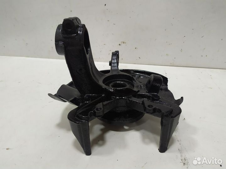 Кулак поворотный передний правый Polo (HB) 2009