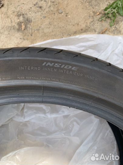 Pirelli P Zero 285/35 R21