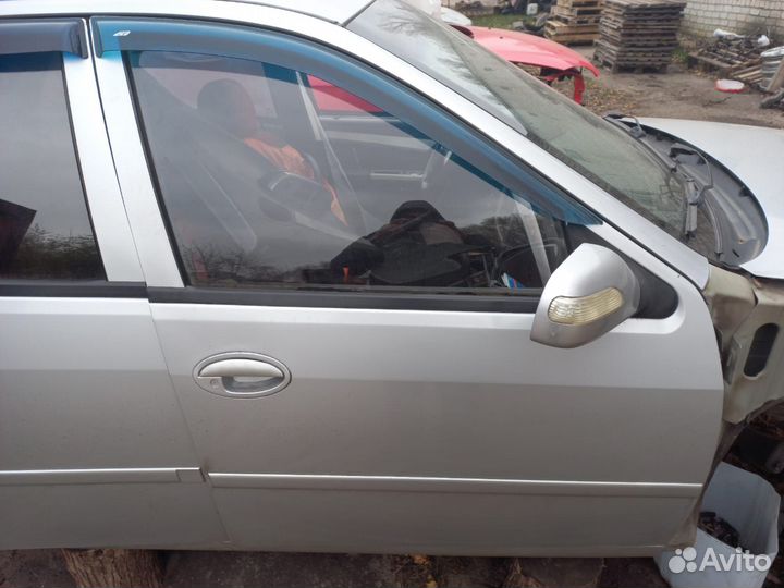 Передняя правая дверь Lifan Breez 520