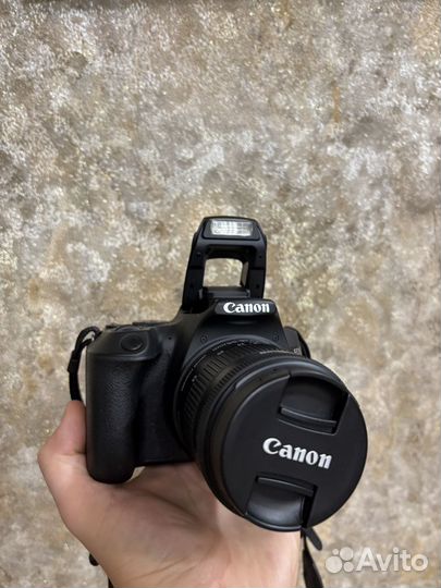 Зеркальный Фотоаппарат Canon eos 250D 18 55mm